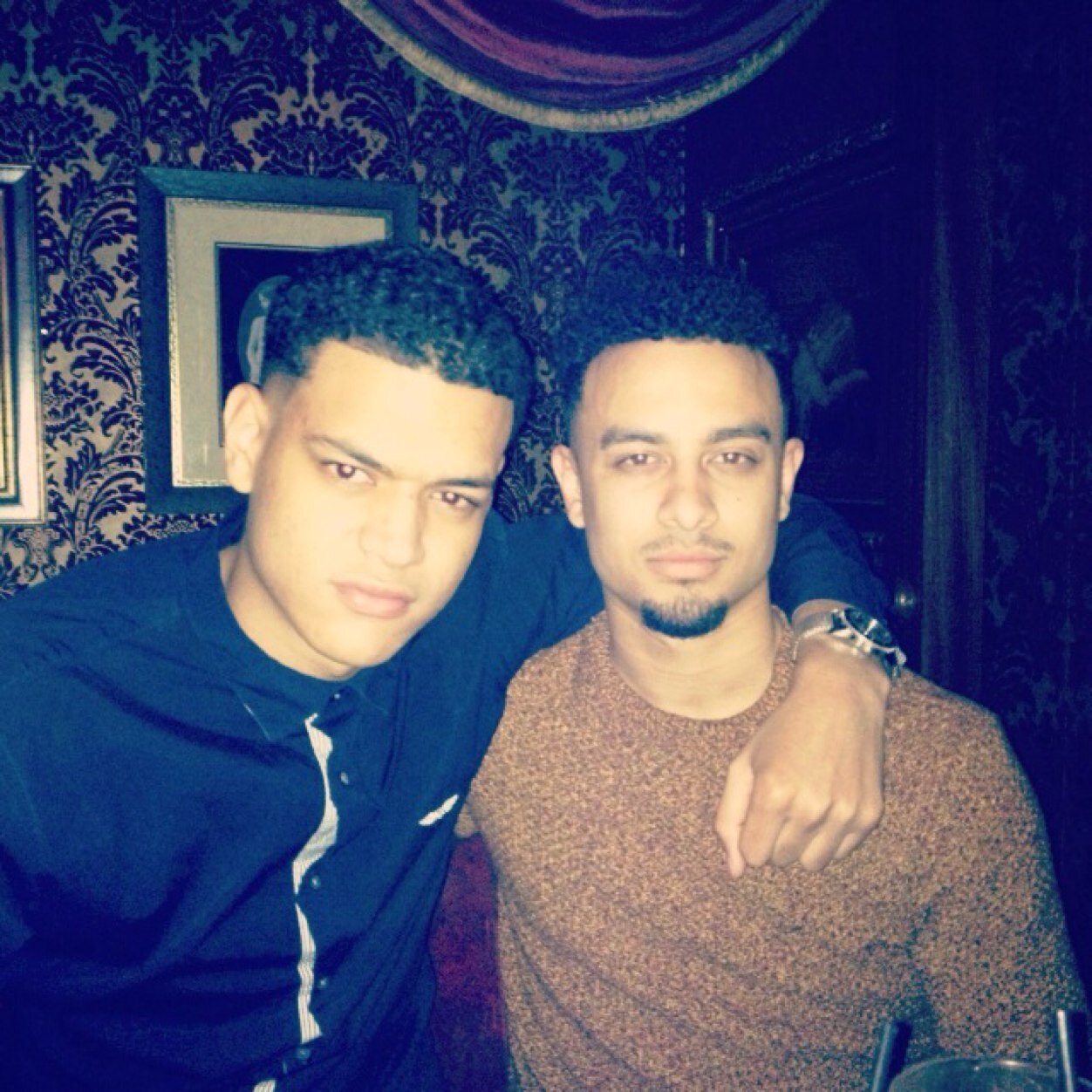 I get paid to play Fifa what more could one ask for? #Wavy

Cardiff · http://t.co/chBEUcQJIt
