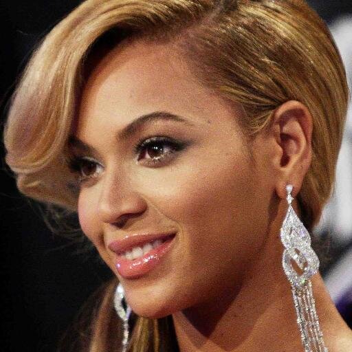 ElisaHensey's profile picture. The best thing about me, is you...