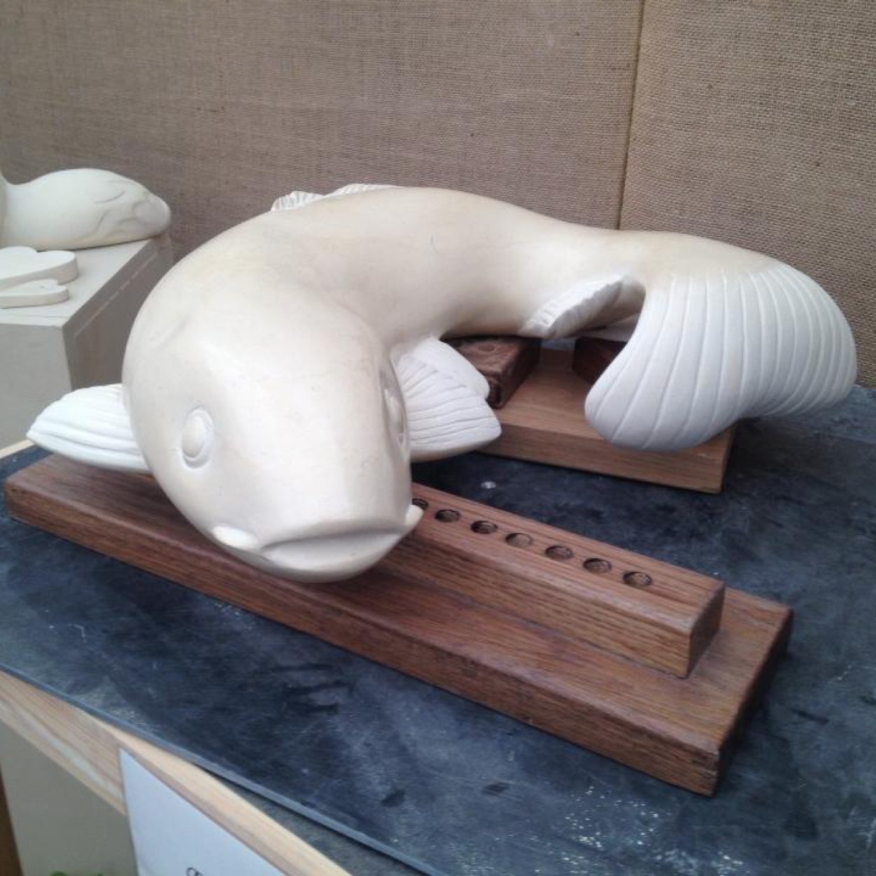 We supply stone carving chisels, hammers, carving sets and stone blocks.
