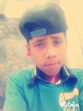 guapo y divertido