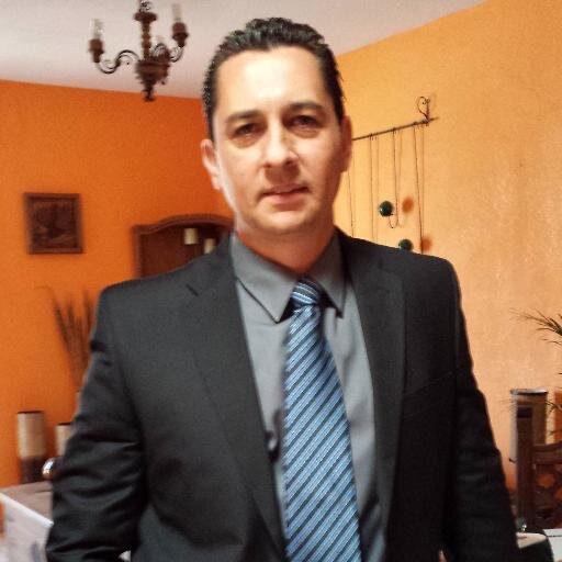 Abogado postulante, docente en Universidad, asesor jurídico en el Gobierno del Estado de Guanajuato.