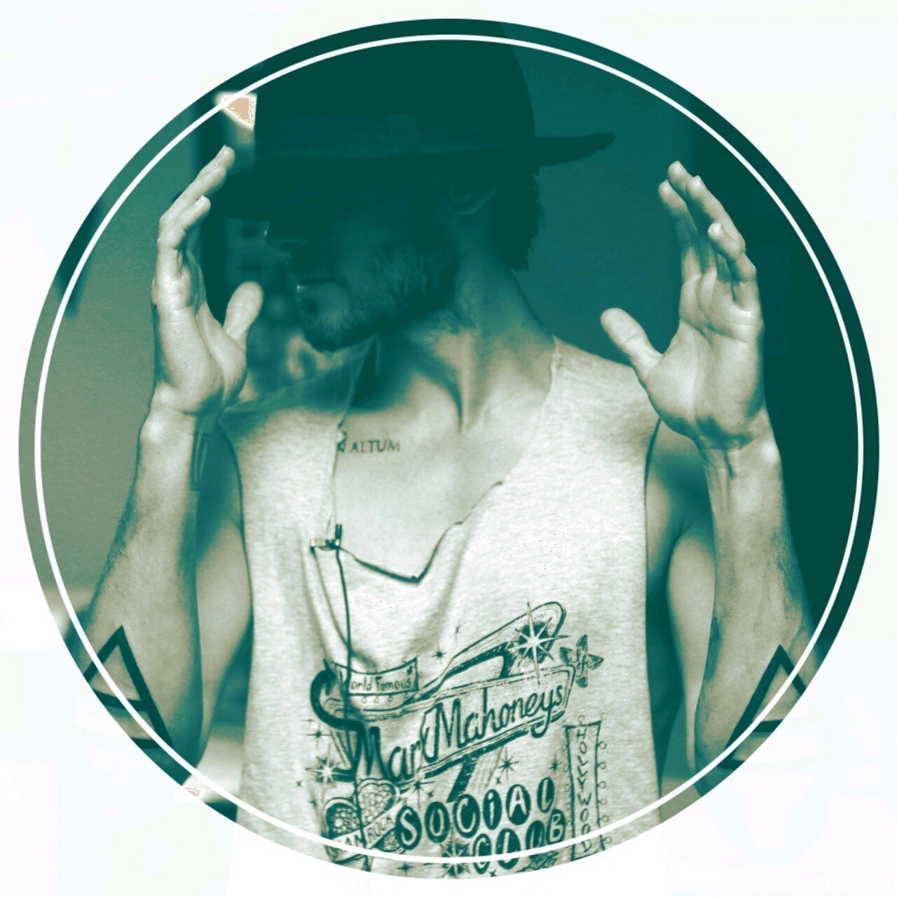 #SuperWhoLocked #TeenWolf #Merlin #Misfits #Rock #HarryPotter #миньон #слэш #многослэша #TheWalkingDead #VampireDiaries #Originals #TheHobbit
