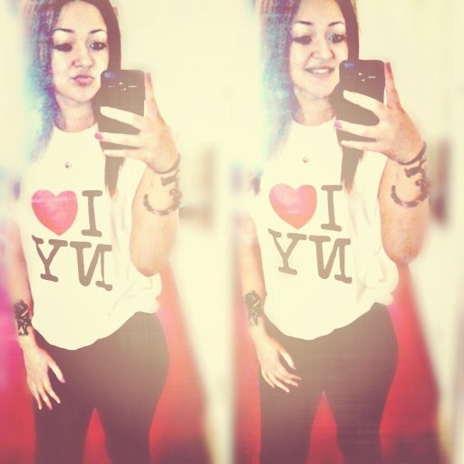 Make yo baddest bitch look basic Fmoi:@foreignnbeautyyy