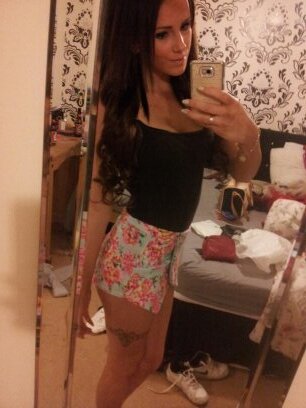 Instagram: stephbworthx Facebook: Steph Byworth Ask.fm: http://t.co/RrT6YIS38a
