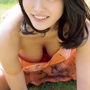 Hi, I'm Japanese. And I post Japanese beautiful girls pictures every day. If you want to see more pictures, please visit my website. Thank you!