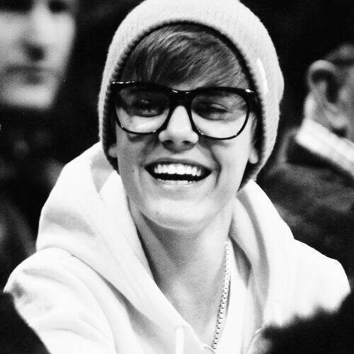 KidrauhlMeeu's profile picture. ''suck my dick'' HUEHEUEHUE ' parei ... Love you @justinbieber