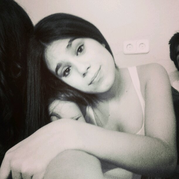 Amiga De Mis Amigas/Alegica A Los Falsos/My happiness is on your side/♡♥
