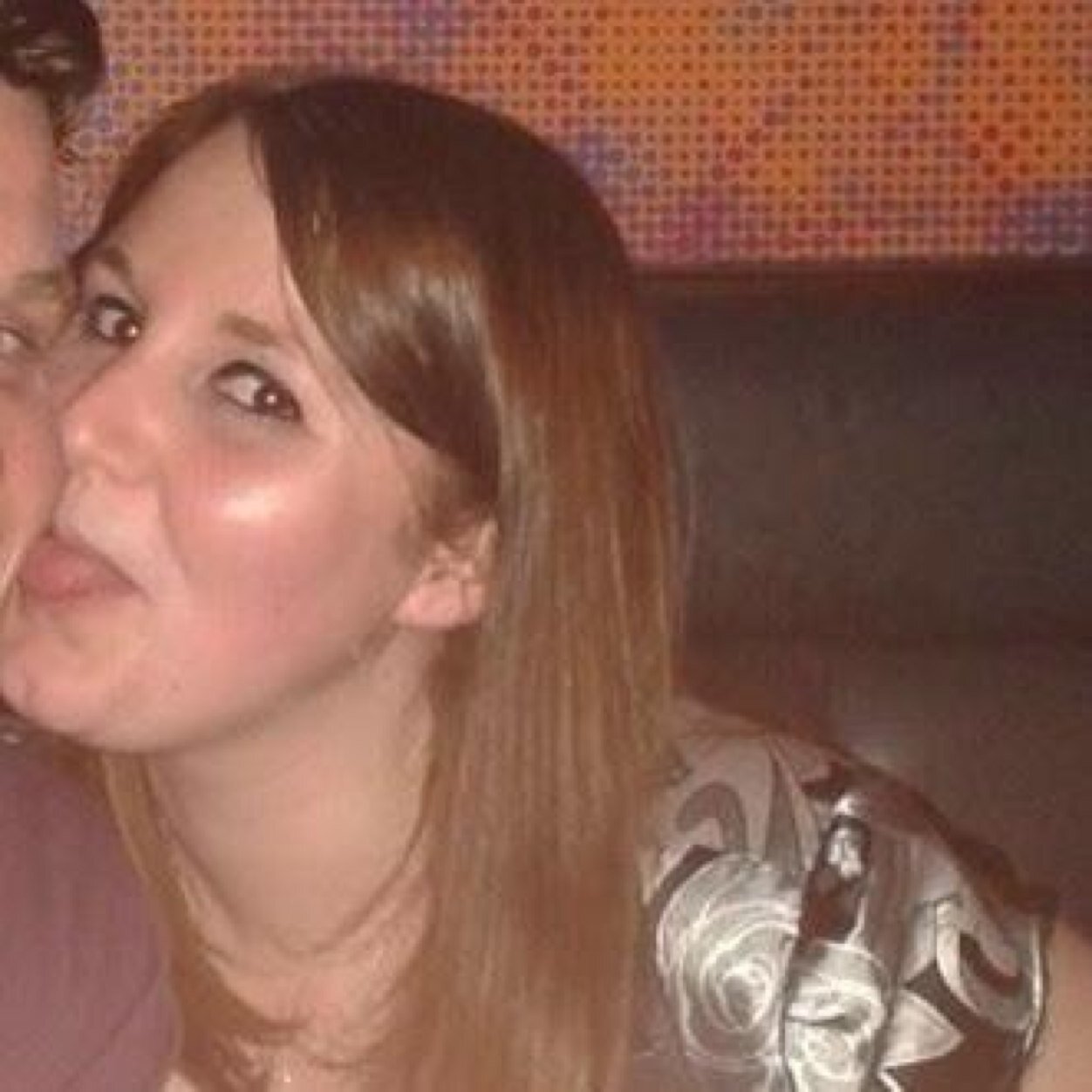 Samantha_M_87's profile picture. 