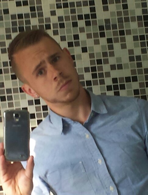 23, kent, uk.