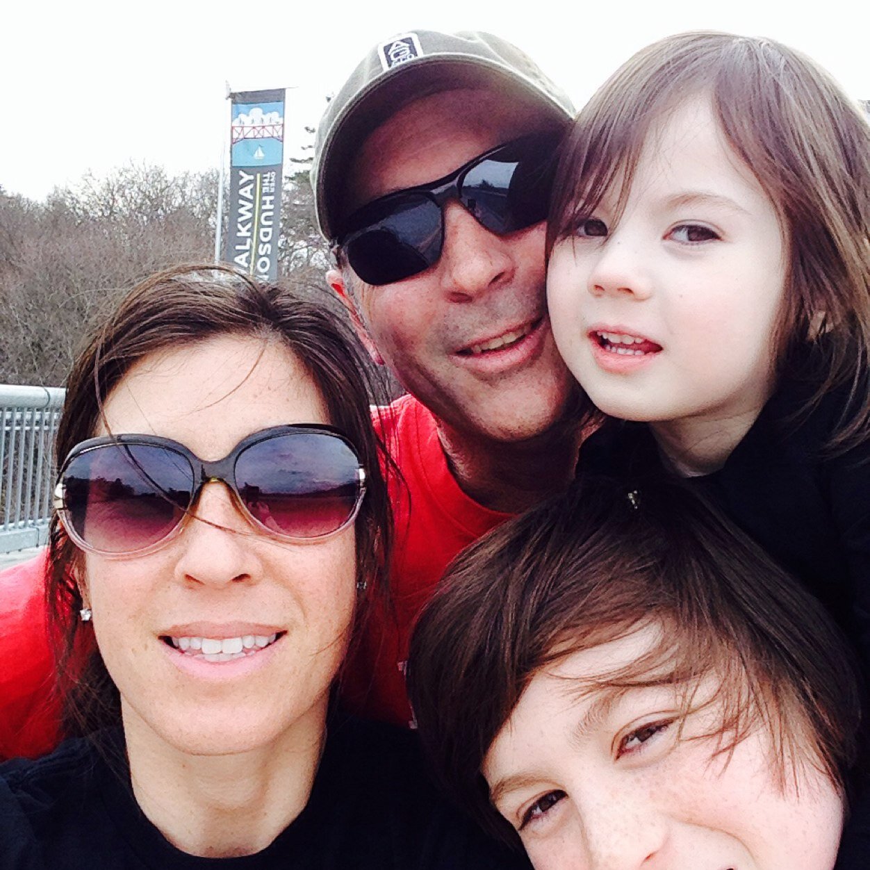 robwolfnyc's profile picture. 