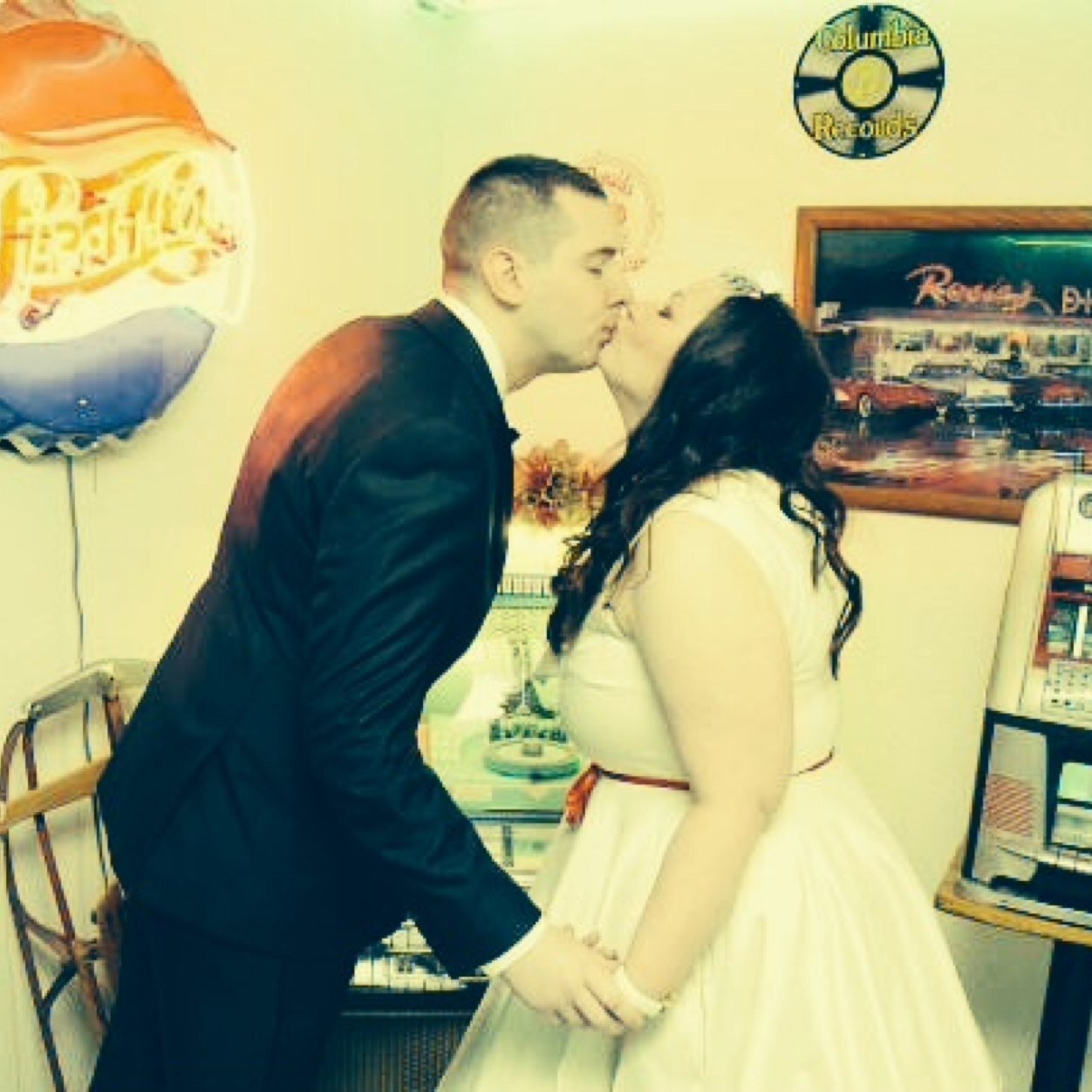 Married 2 my best friend, By Elvis in Viva Las Vegas Baby! Love Take That, Harry Potter, Coldplay, Hurts, Rupaul Drag Race, baking & cups of teas! #GBArmy