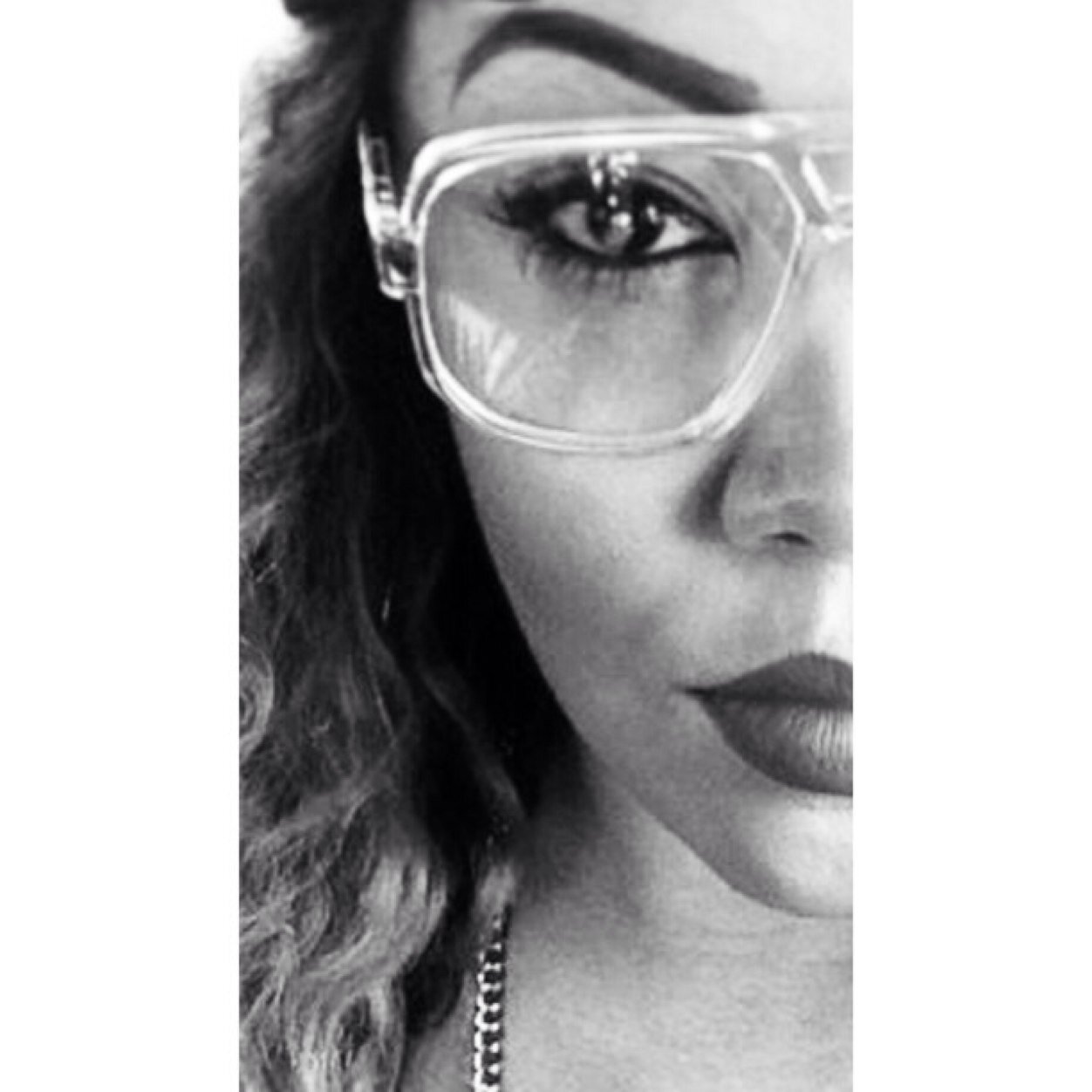 Welcome to The Remody Realm 💫 Recording Artist• Songwriter• All things He(Art)ful 💜 Remodymusic@gmail.com