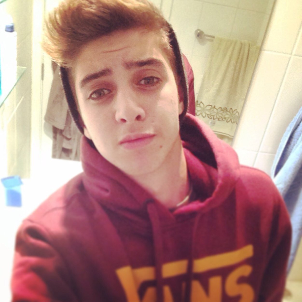 Fã Clube da escola criado oficializado pelo lindo @LipeMariano_ :  http://t.co/idjxOVjI dona #Kaah...