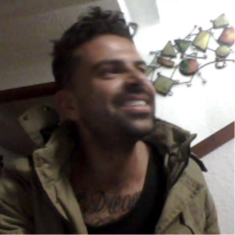 MA E Marketing & Social Media / Graphic Designer / CEO in progress