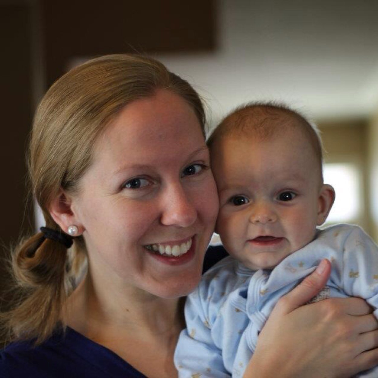 Rmclean1Robyn's profile picture. 