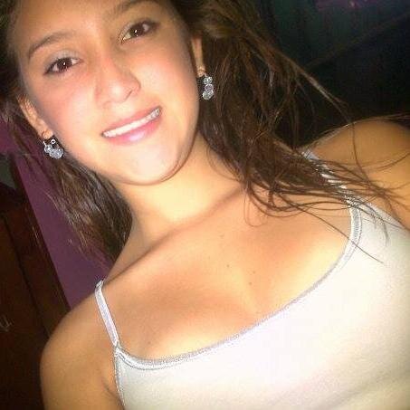 Divertida ;) Sigueme y Te Sigo :*