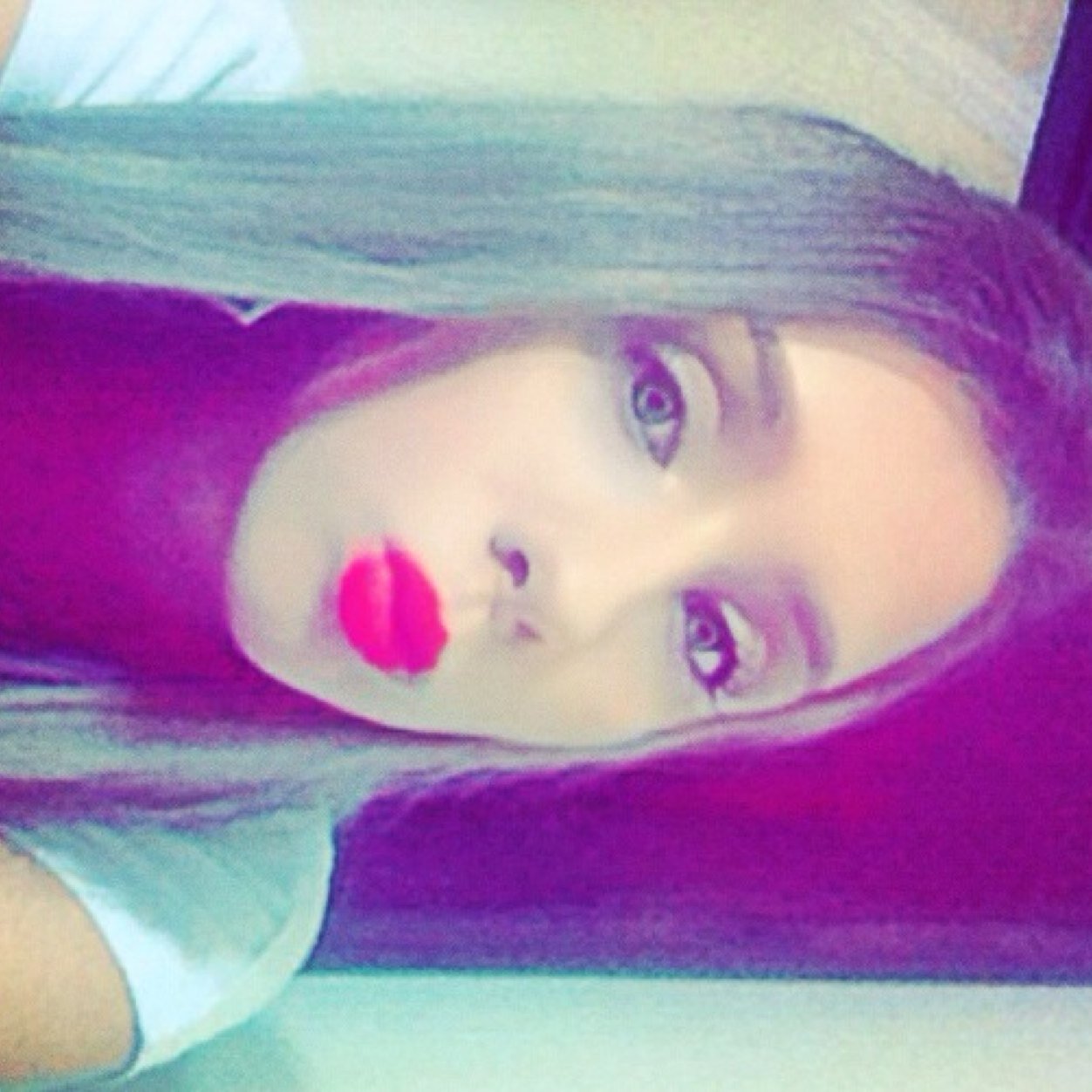Instagram: babidealmeida