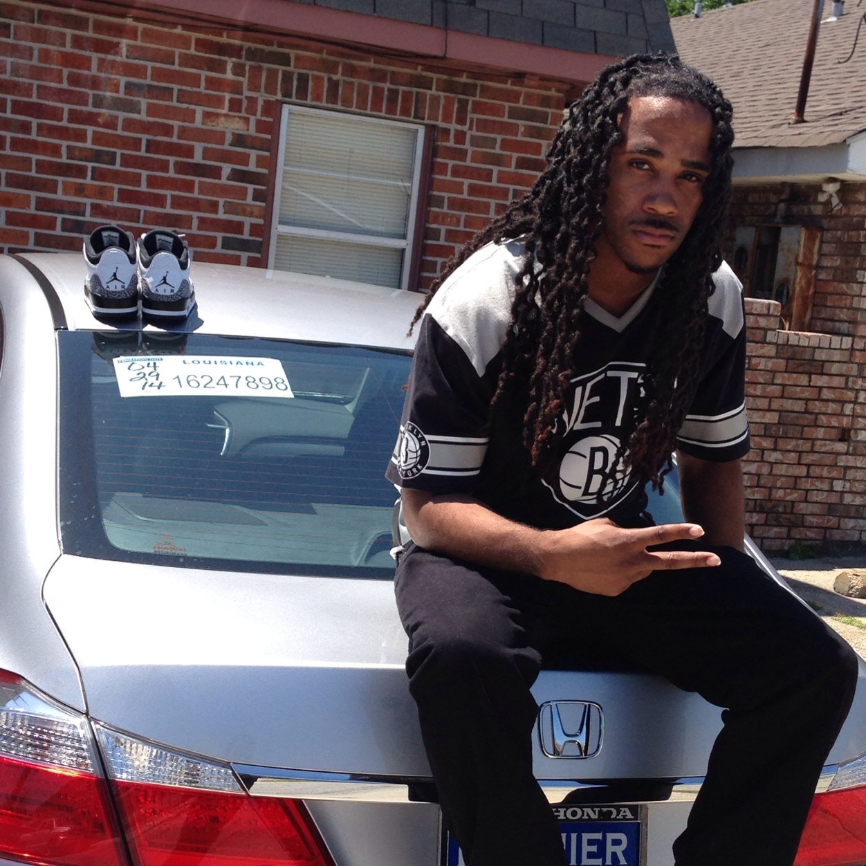 i just wanna be happy, get married and have a lil one, i promise they not goin want for nothing.
