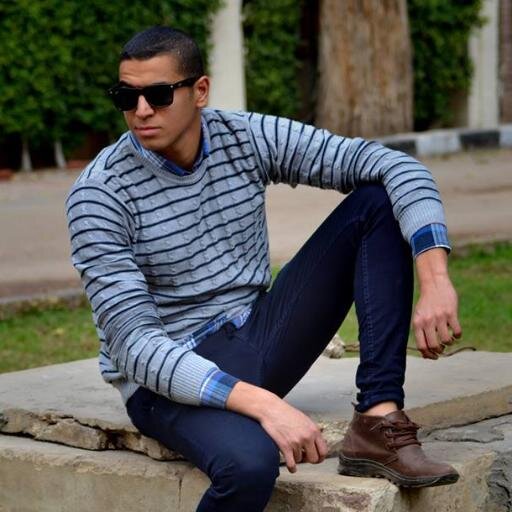 Pin : 271EA2B5 :)   الدنيا كلها ديسنها و الخلق كلها عارفنها