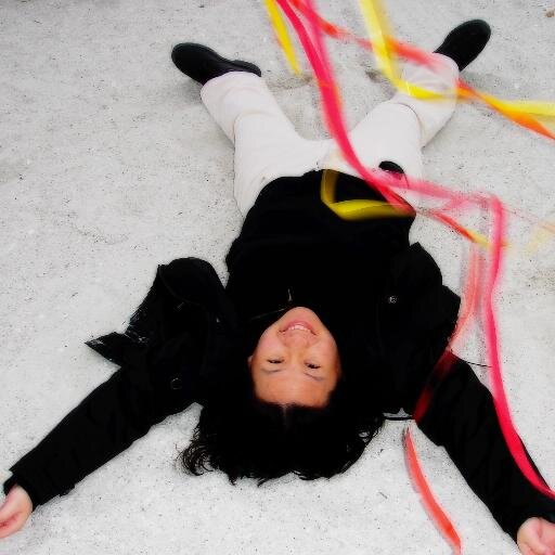 tini21's profile picture. i take pictures, count in 5s, like naps & always enjoy romantic walks to the fridge