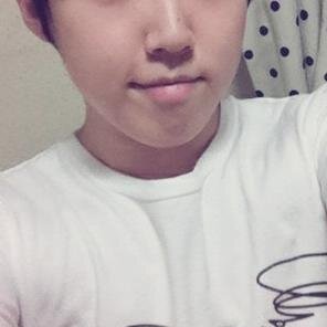 BNWMSM's profile picture. 쓰고시픈거 다써야지