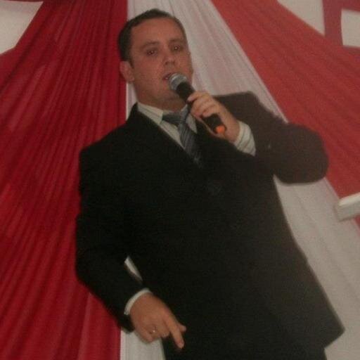 EX DEPENDENTE QUIMICO DO QUAL DEUS RESTAUROU E TRANSFORMOU.