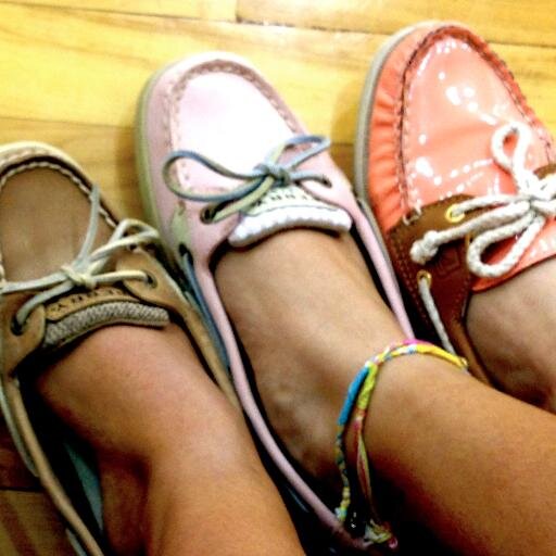 Lover of all that is Preppy, Proper, and Classy. Tackling the world one pair of Sperrys at a time.