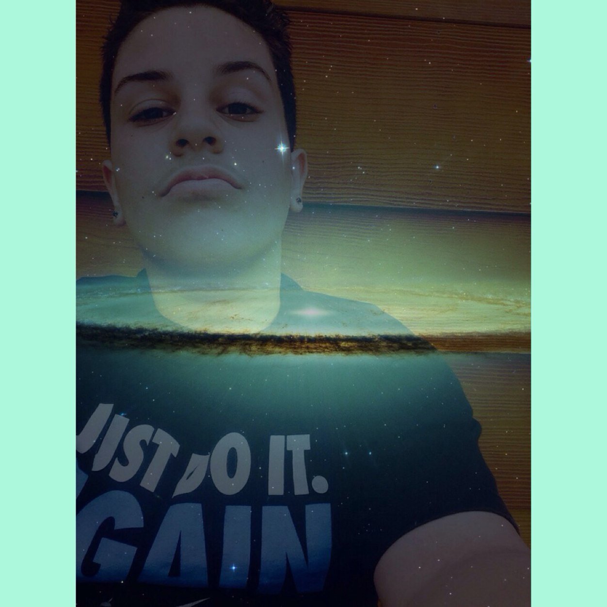 buisn123's profile picture. Broken Hearted