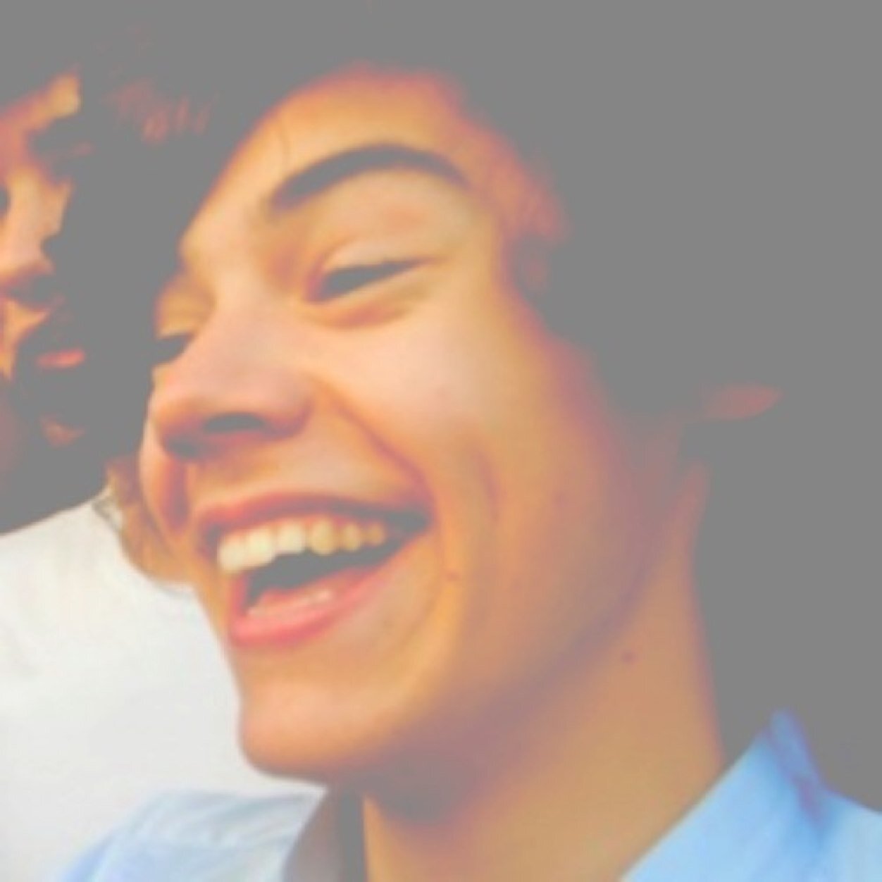@japanftharry gave you this free follow please follow her aye