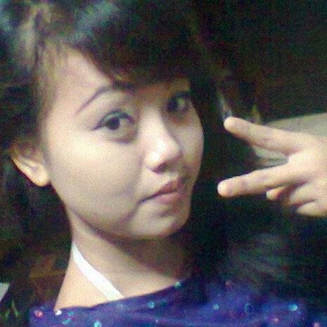 ingin menjadi xg lebih baek dri pda sebelum ny,, ingin membahagiakan ort, ingin lebih sukses dan lebih dewasa untk kedepan ny.... amiin