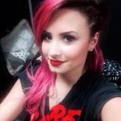 Demi lovato, Justin Bieber, Kéfera, 1d, Rihanna.
♥♥ Fc criado 9 de julho de 2013 ♥♥