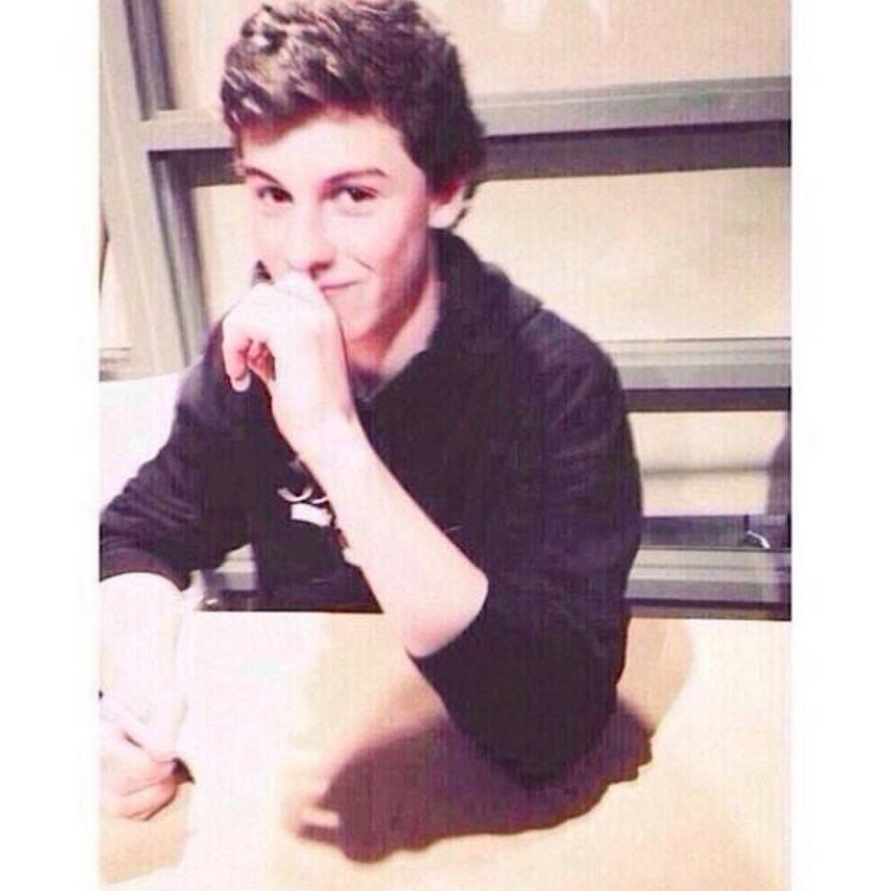 shawnGstrings's profile picture. •Forever 0 out of fucking 12•