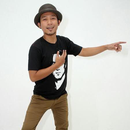 Official Fansbase Keluarga Bang Jali • Di Resmikan tanggal 19 Mei 2012 Pkl 19:29 oleh @DennyCagur • CP : 08983329310 • #Salam1Jali Hobbah ~