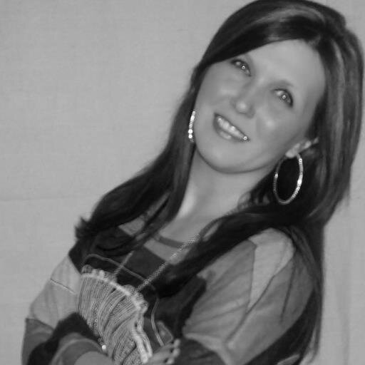 South MS girl who loves country music! Thx for the follow! Listen to me now at http://t.co/drnL5m0cDn