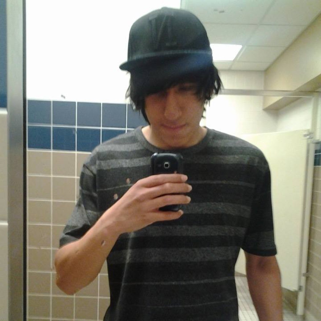 Hi, im jimmy i ride scooters. K