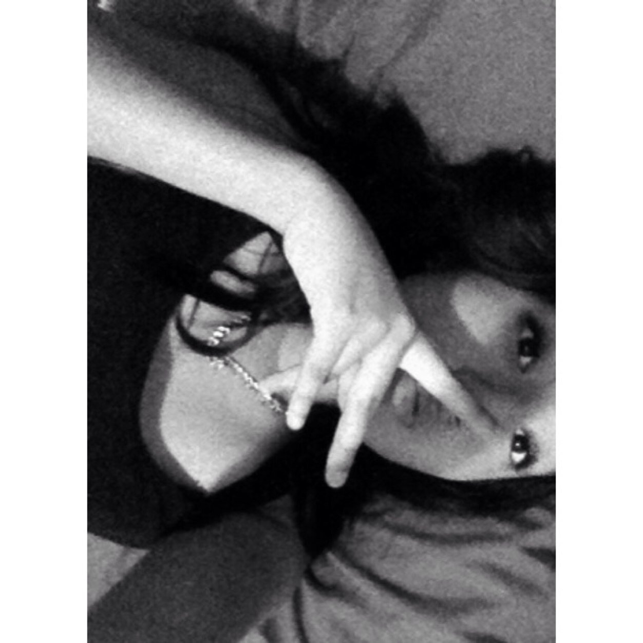 follow me I follow back ;-*