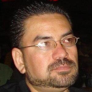 SI VAS A ENGAÑAR, que sea a tu estomago. SI TE VAS A CALENTAR, que sea del sol. SI VAS A LLORAR, que sea de alegria. SI VAS A MENTIR, que sea de tu edad.