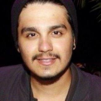 Há pessoas que acham bobeira tanto amor,mais o que eles nao entendem.É maior do que qualquer pessoa possa entender ou até mesmo sentir . @luansantana