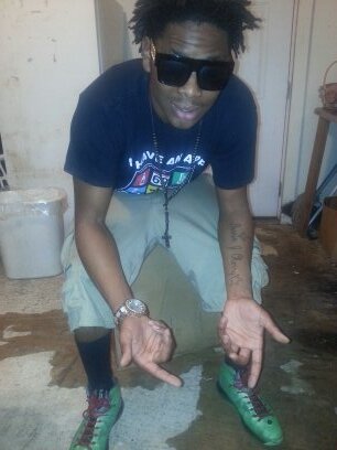 #TeamMoney..#TeamSwagg..#TeamCowboys..#TeamFuckMiHaterz..#TeamNoLackin