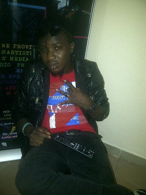 Am an artist,i do all kinds of music,and i also do some kind of crazy dances such like break dancing,crunk e.t.c...if u want to know more abt me u can tweet me