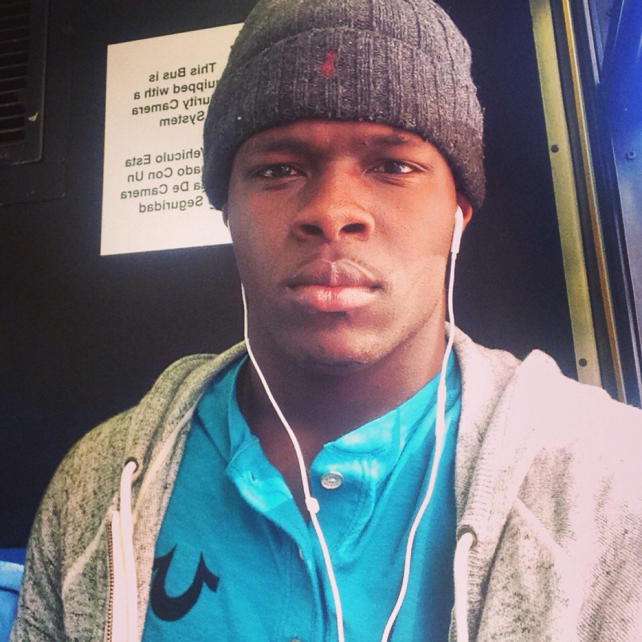 Words that discribes me hardworking,successful,ambitious. im real as fuck #Aquarius. Football Is Life!!!!!!!!