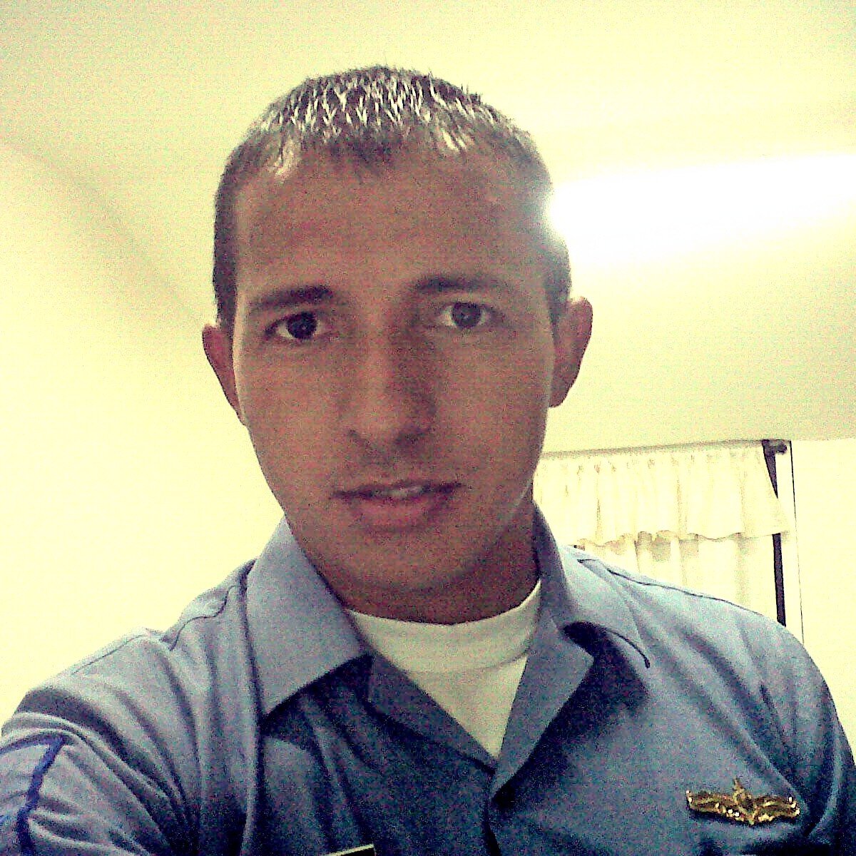 Administrador Marítimo, Especialista en Logística Naval, Auditor Interno de Calidad. Amante de la vida y la aventura. Motero como estilo de vida.
