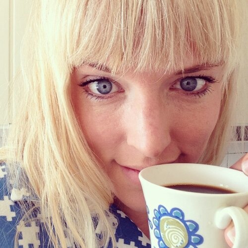 Tantmian's profile picture. Handbolls tränare, mamma, strävar efter mitt bästa jag, personligassistent till min MS sjuka mamma. Tyckare och tänkare och vill tro på mänsklighetens godhet!