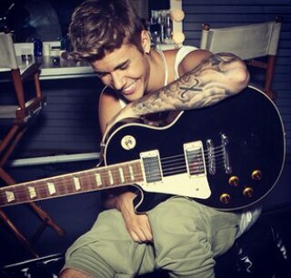 BELlEBERTWlTTER's profile picture. ♡♡