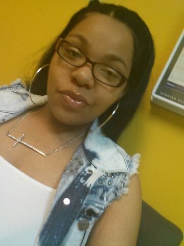 Sexxy_ReddQueen's profile picture. IG: Swallowmiijuice FOLLOW MII BESTIE @PRETTY_JANAE #JusticeforHoney