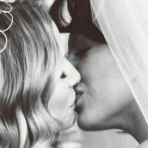 Second acc of @capmirezcalzona, dedicated to the SEXY parts of Calzona | pics, edits, fanfics