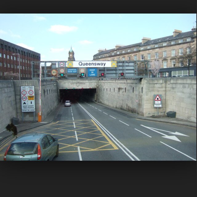 Wools to the left scousers  to the right here I am