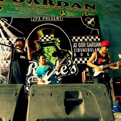 Are you dancing?Comeon Dancing and Lets Jammin Cp : 089601124101 Pin : 7ce3048d