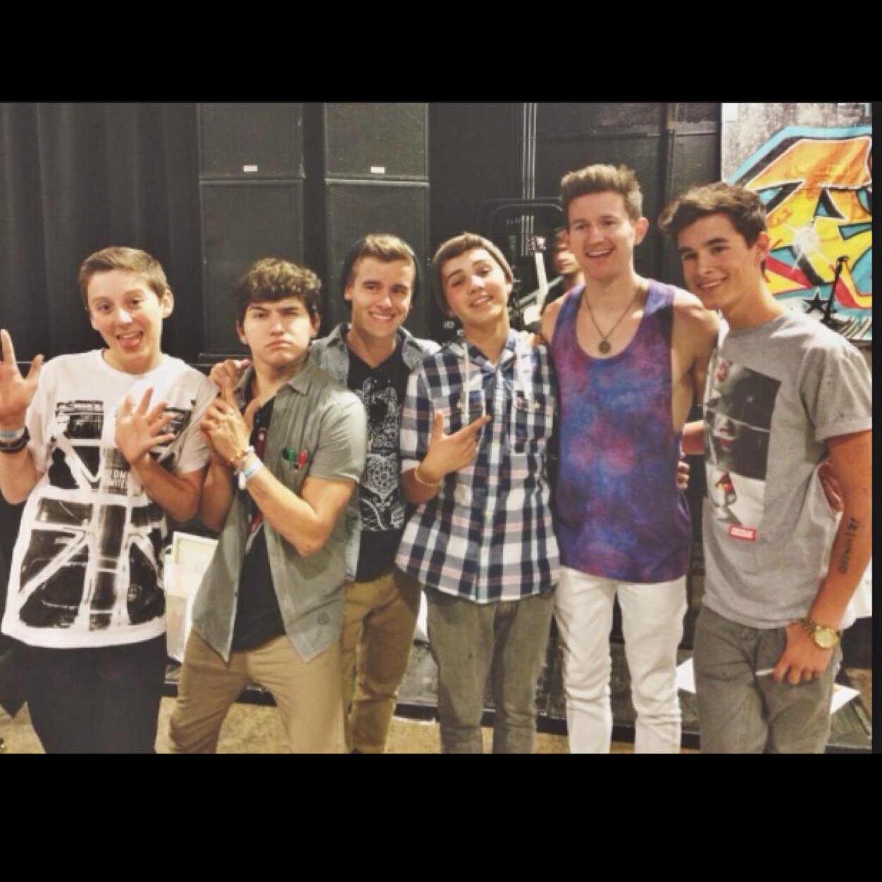 facts_o2l's profile picture. Im obsessed with O2L But who isnt ? Right? ♡ O2L is the reason I have no social life , I regret nothing ♡