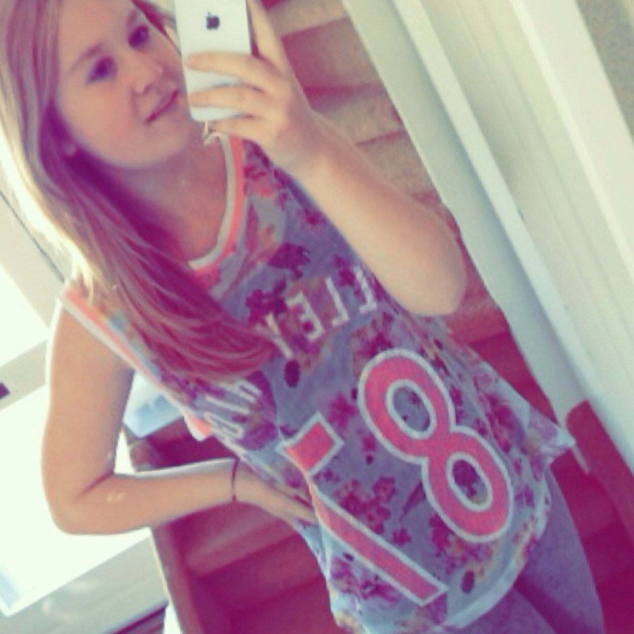 Instagram: xkusssCharlotte • ∞